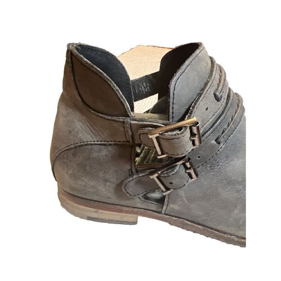 Free People Shoes Free People Braeburn Distressed Ankle Booties 37 US 6.5 - Picture 8 of 12